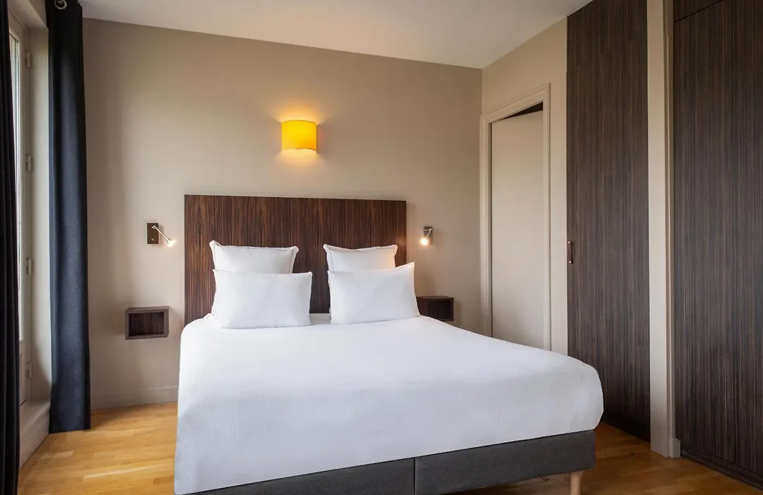 Suites&Hôtel Helzear Champs-Elysées-1